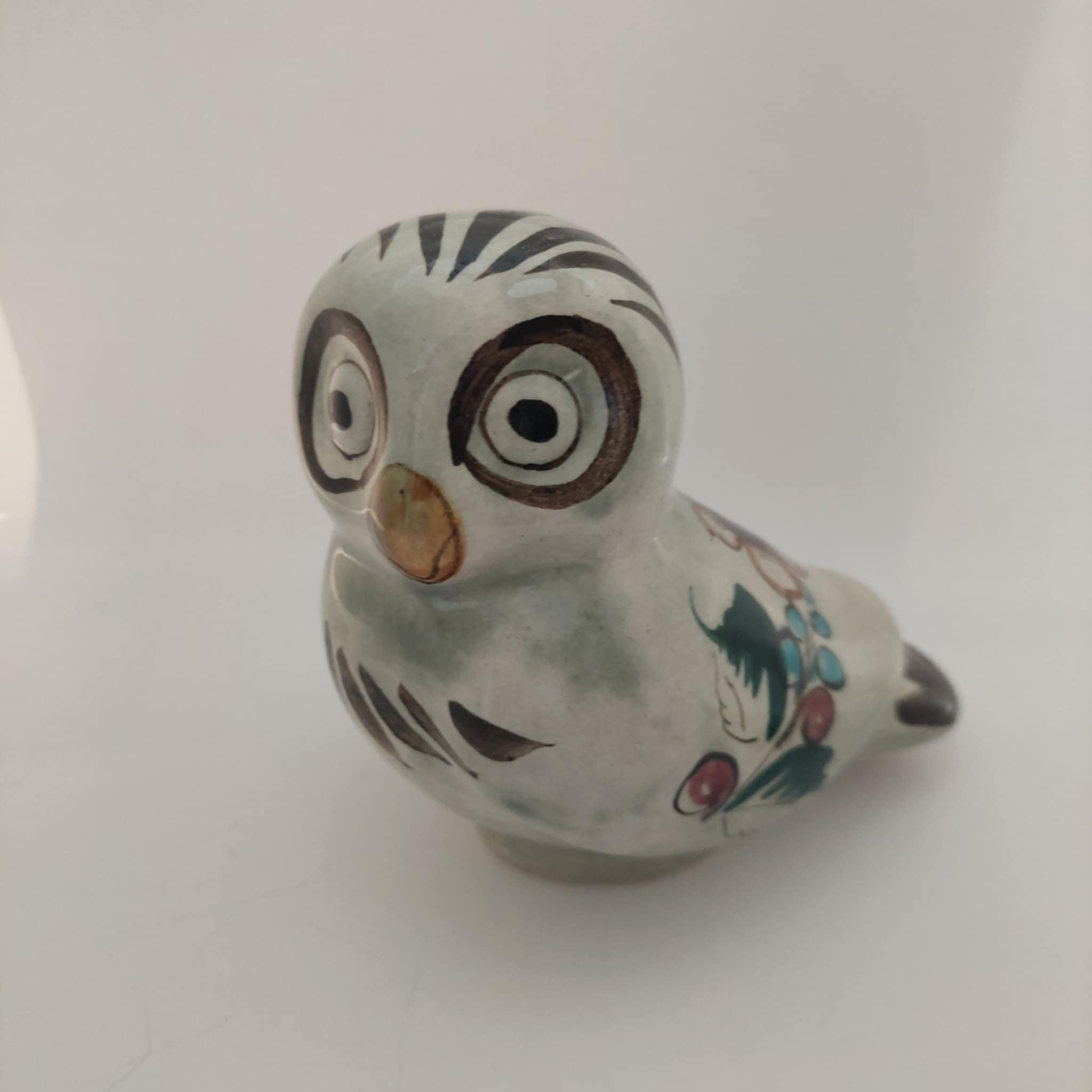 5 " Vintage Tonala Clay OWL ,Made in Mexico - Hand Painted