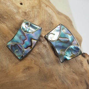 Vintage Mexico Abalone Shell Screw back Earrings Inlaid with Sterling Silver