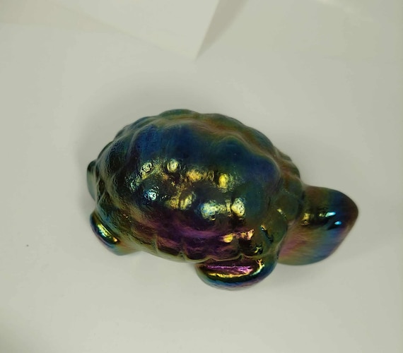 SIGNED Art Glass Purple TURTLE Robert Held, Iridescent Shaped