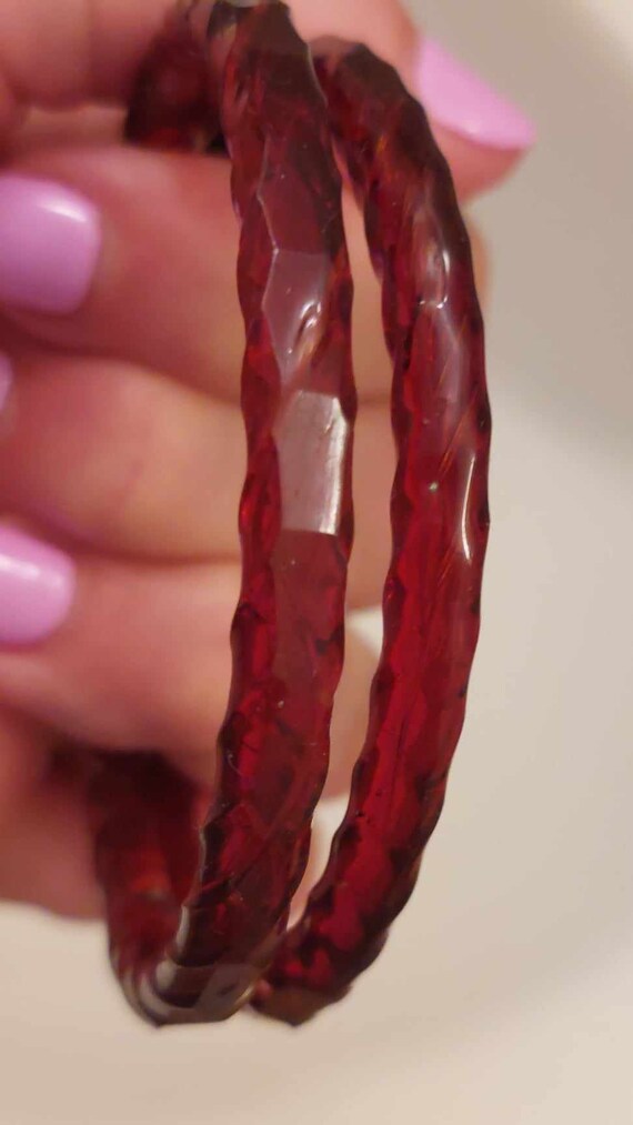 Red glass bangles online deals