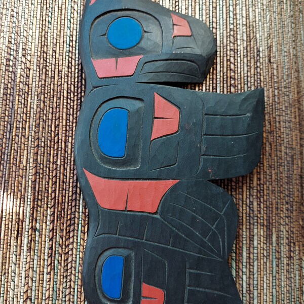 Vintage Painted THUNDERBIRD Cedar Wood First Nations Carving by Errol Hillis  ,British Columbia