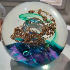 Stunning Selkirk Glass Handblown Paperweight Signed.
