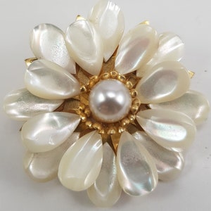 Geschnitzte Perlmutt Vintage Blumen Brosche Pin