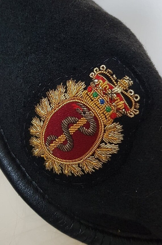Coat of Arms Wool Vintage Beret