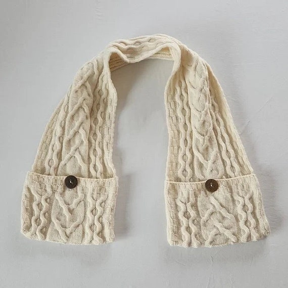 Carraig Donn 100% Merino Wool Cable Knit Scarf Iv… - image 1