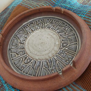 Studio Pottery Vintage Ed Drahanchuk Skål, Askfat Design, 23 cm
