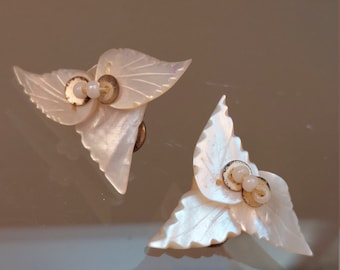Vintage Carved Shell Clip On Earrings