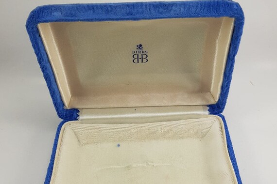 Birks Blue Velvet Vintage Jewellery Box - Necklace