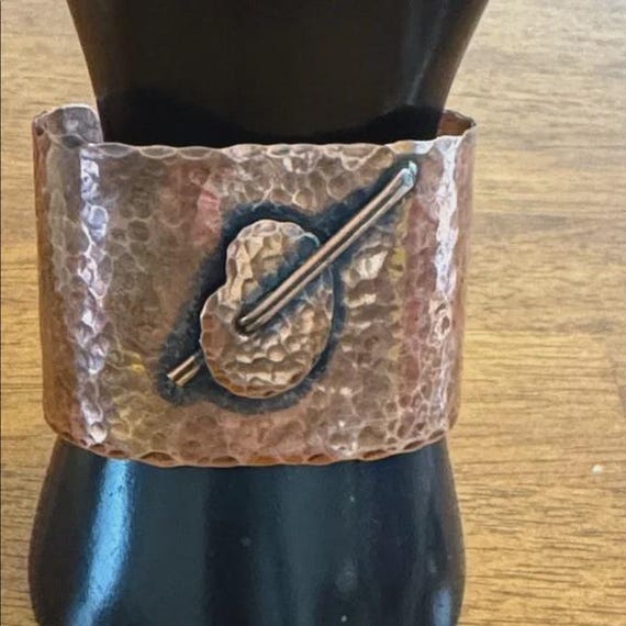 Vintage Solid Hammered Copper Artisan Artists Cuf… - image 1
