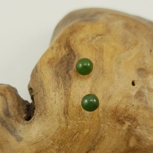 Authentische BC Jade Tiny Ohrstecker ( Vintage ) J16