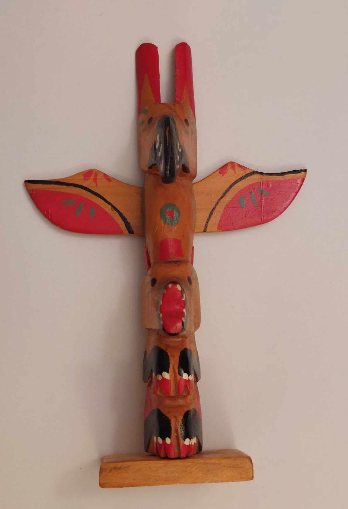 Totem, First Nations Vintage Small Carved Wood Totem Pole