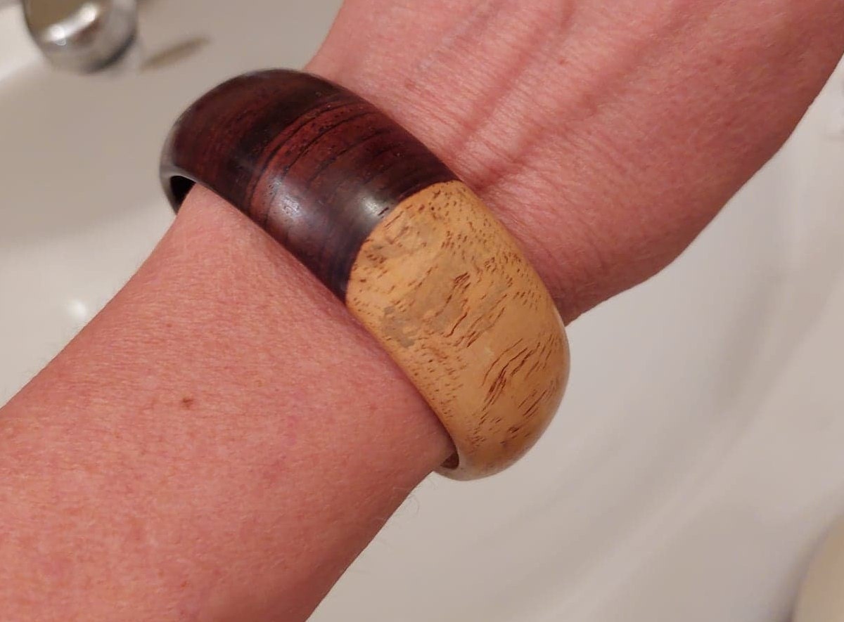Vintage Two Toned Wood Bangle Bracelet - Etsy Vintage Two Toned Wood Bangle Bracelet - Etsy