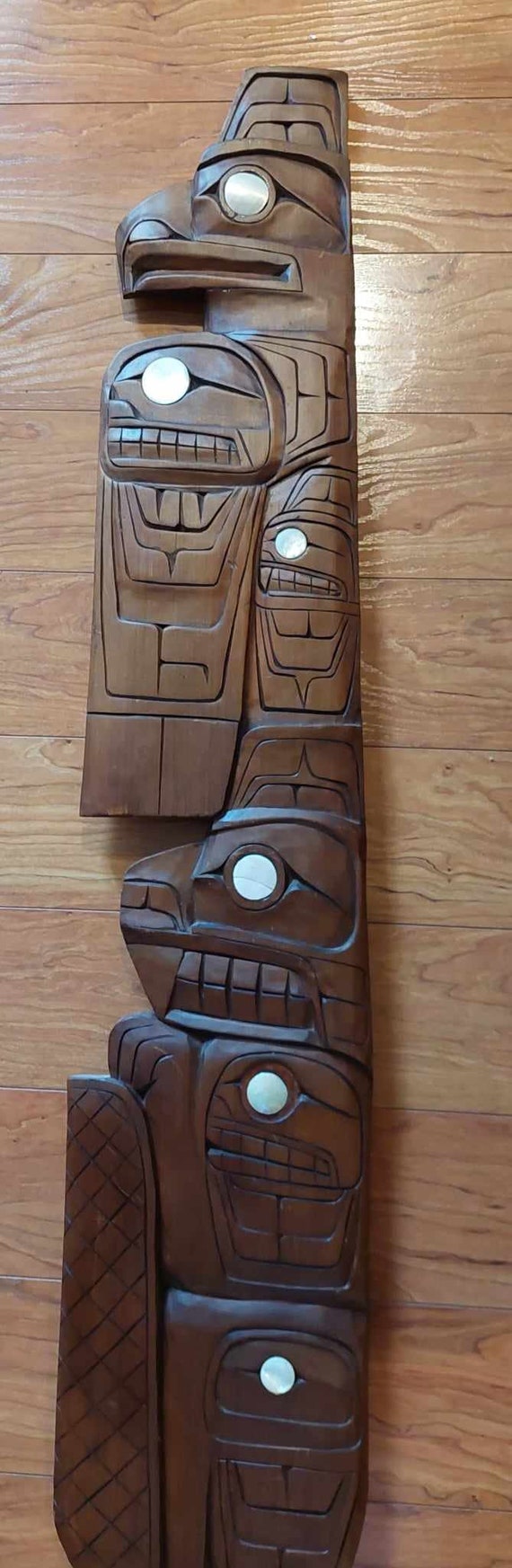 Country Traditions Original Carving カナダ 42 Inches First Nations Cedar LARGE Vintage Carving, Signed AT