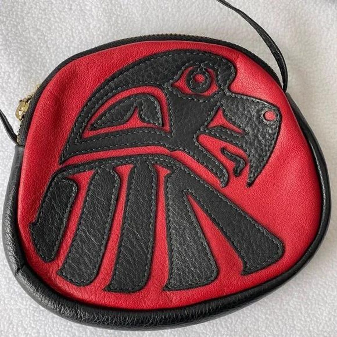 EAGLE Black and Red Leather Native Purse, Spirit of the Wild  display picture 1