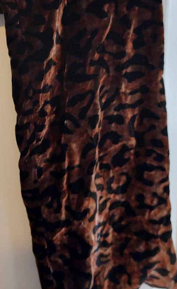 Animal Pattern Velvet Silk and Viscose Brown and … - image 3
