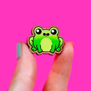 Printed Wood Frog Pin or Magnet, Kawaii Animal Accessory