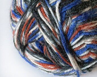 1 Skein - Zwerger Garn - Opal 4 fach 4 ply -  Superwash - Made in Germany - self striping sock yarn