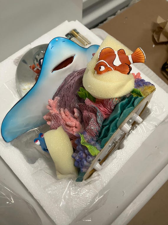Disney Pixar Finding Nemo Coral Reef Musical Snow Globe Over the