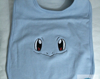 Babero inspirado en la cara de Squirtle
