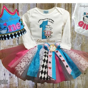 alice tea party baby outfit, 1st birthday tutu outfit, wonderland tutu outfit, alice in wonderland baby outfit, first birthday alice tutu