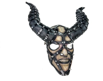 Evil Being - Handmade Genuine Horned Leather Devil / Demon / Satan Horned Mask