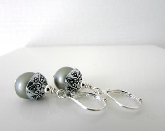 Acorn Earrings, Acorn Pearl Earrings, Grey Pealr Earrings, Swarovski Earrings, Dangle Earrings, Swarovski Jewelry