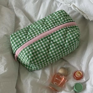 Green Quilted Makeup Bag, Washable Cosmetic Pouch, Travel Toiletry & Skincare Organizer, Hair Tool Case