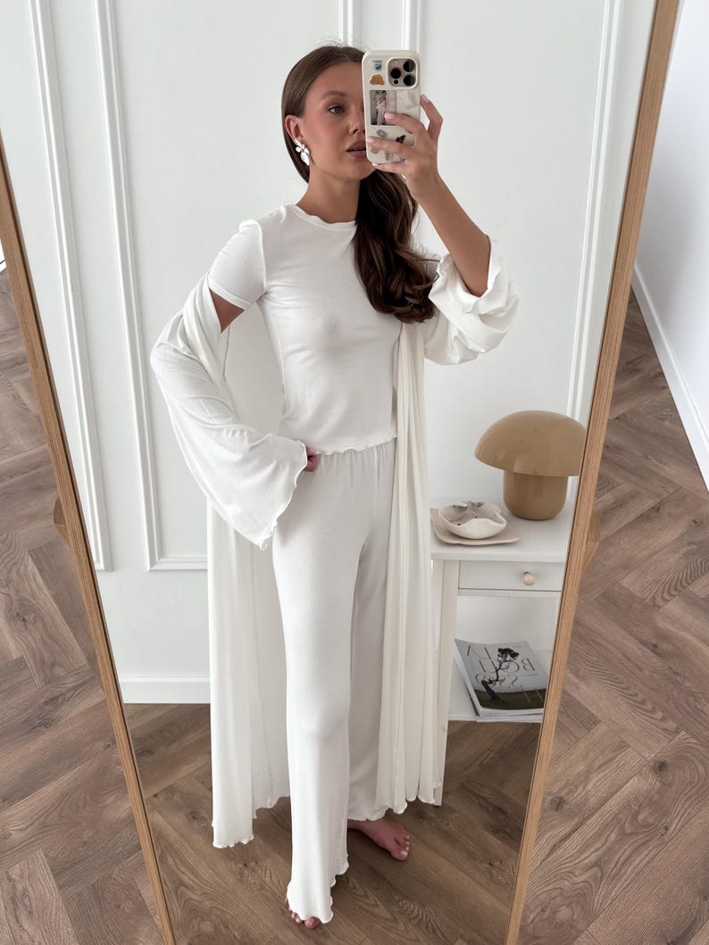 White Pajama Set for Women with Viscose Wide-Leg Pants, T-Shirt and Robe image 5