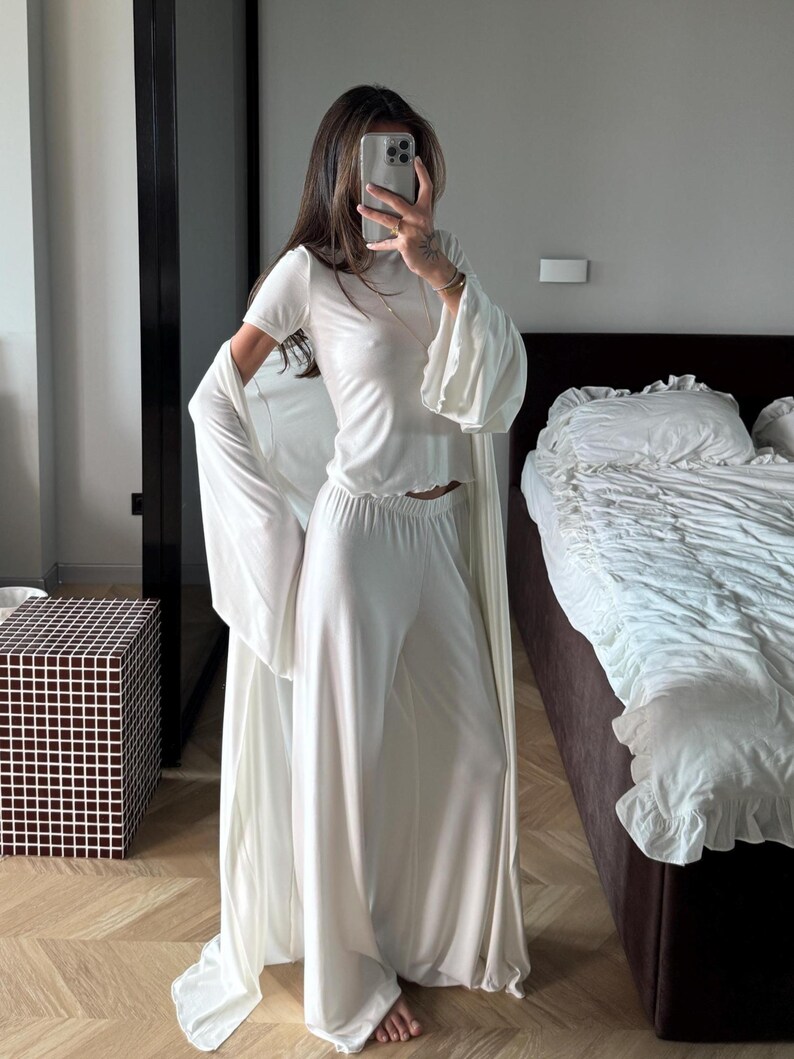 White Pajama Set for Women with Viscose Wide-Leg Pants, T-Shirt and Robe image 7