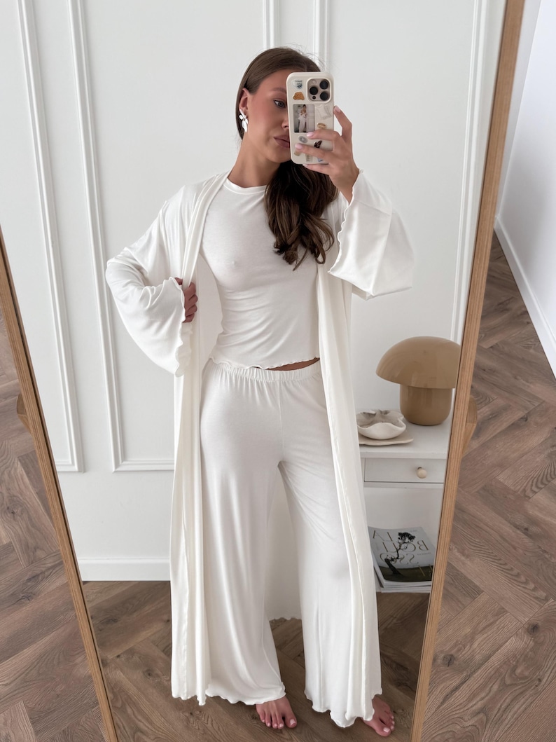 White Pajama Set for Women with Viscose Wide-Leg Pants, T-Shirt and Robe image 1