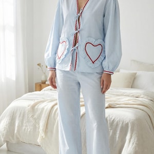 Conjunto de pijama de algodón azul: camisa con pantalón corto o pantalón. imagen 2