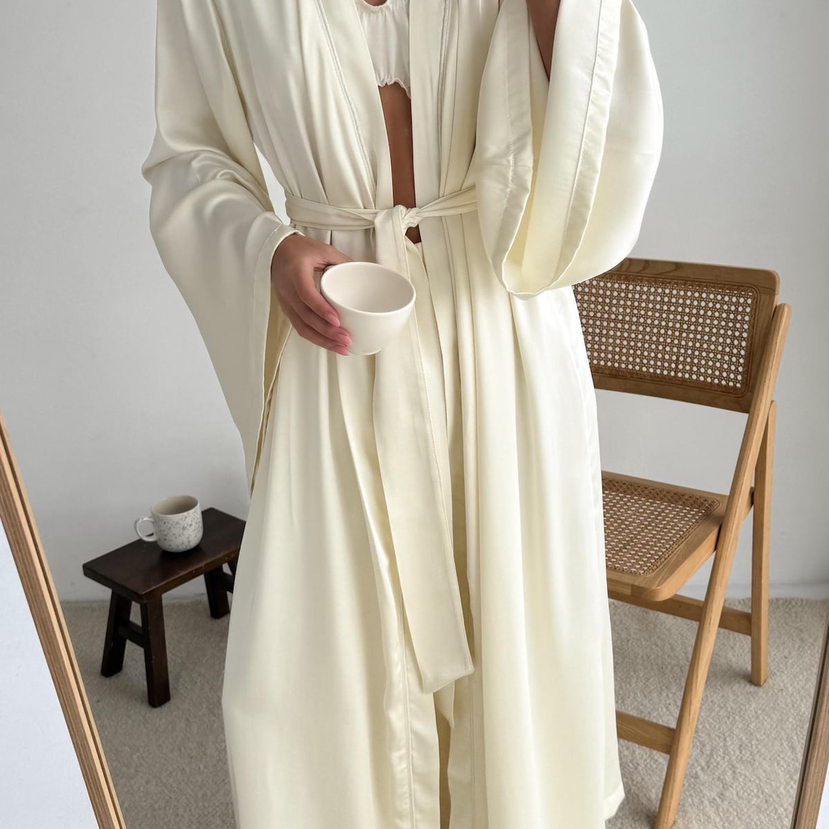 Satin Lounge Set Pajama & Robe – Robe, Top, & Shorts M/L
