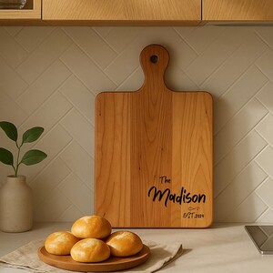 Personalisiertes Schneidebrett, Unige personalisiertes Charcuterie Board, Hochzeitsgeschenk für Paar, Jubiläumsgeschenk, Verlobungsgeschenke