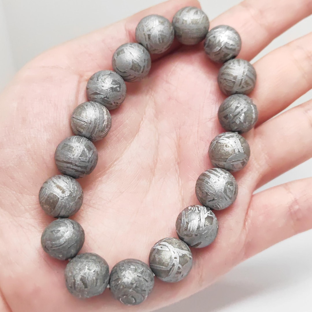 隕石 鉄隕石 アルタイ隕石 ムオニオナルスタ隕石 ブレスレット 重さ77g