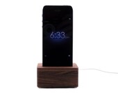 The Block Dock (Walnut) iPhone 5