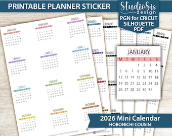 Può includere: Adesivi per planner stampabili con un mini calendario 2026. I fogli del calendario mostrano i mesi con accenti colorati. Il testo "Printable Planner Sticker" e "2026 Mini Calendar" sono visibili. È presente anche il logo Studio Sis.