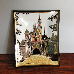 Vintage Disney Souvenir Glass Dish, ashtray, disneyland image 1