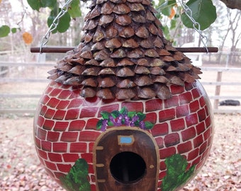 Pinecone Petal Old English Cottage Brick Gourd Birdhouse