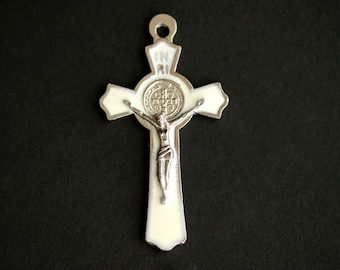 PE-0158 - ヴィンテージ スタイルのアンティーク真鍮製十字架