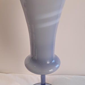 Lavendel Empoli Glasvas Mid Century Italienskt Glashölje Lila Vit Räfflad Bägare