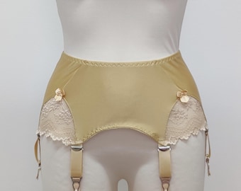 Wide Retro Style Scarlett Garter Belt with 6 straps