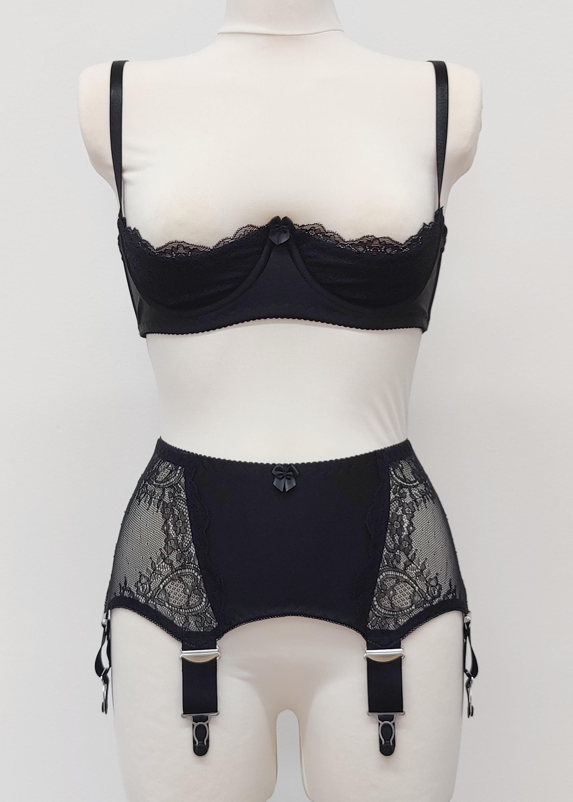 ブラックレース LILIANE レトロスタイル ガーターベルト サイズ XS-3XL