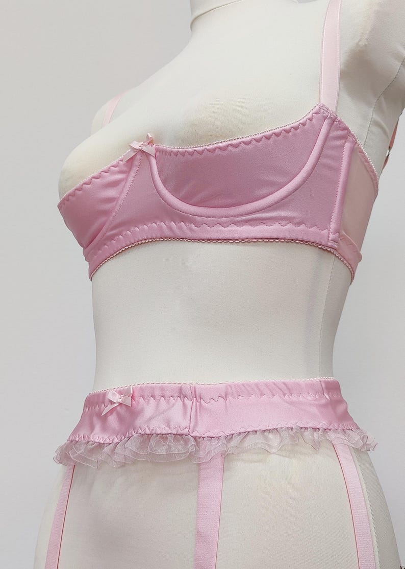 pink narrow 2 inch / 5 cm Summer garter belt with ruffle trim and 6 straps