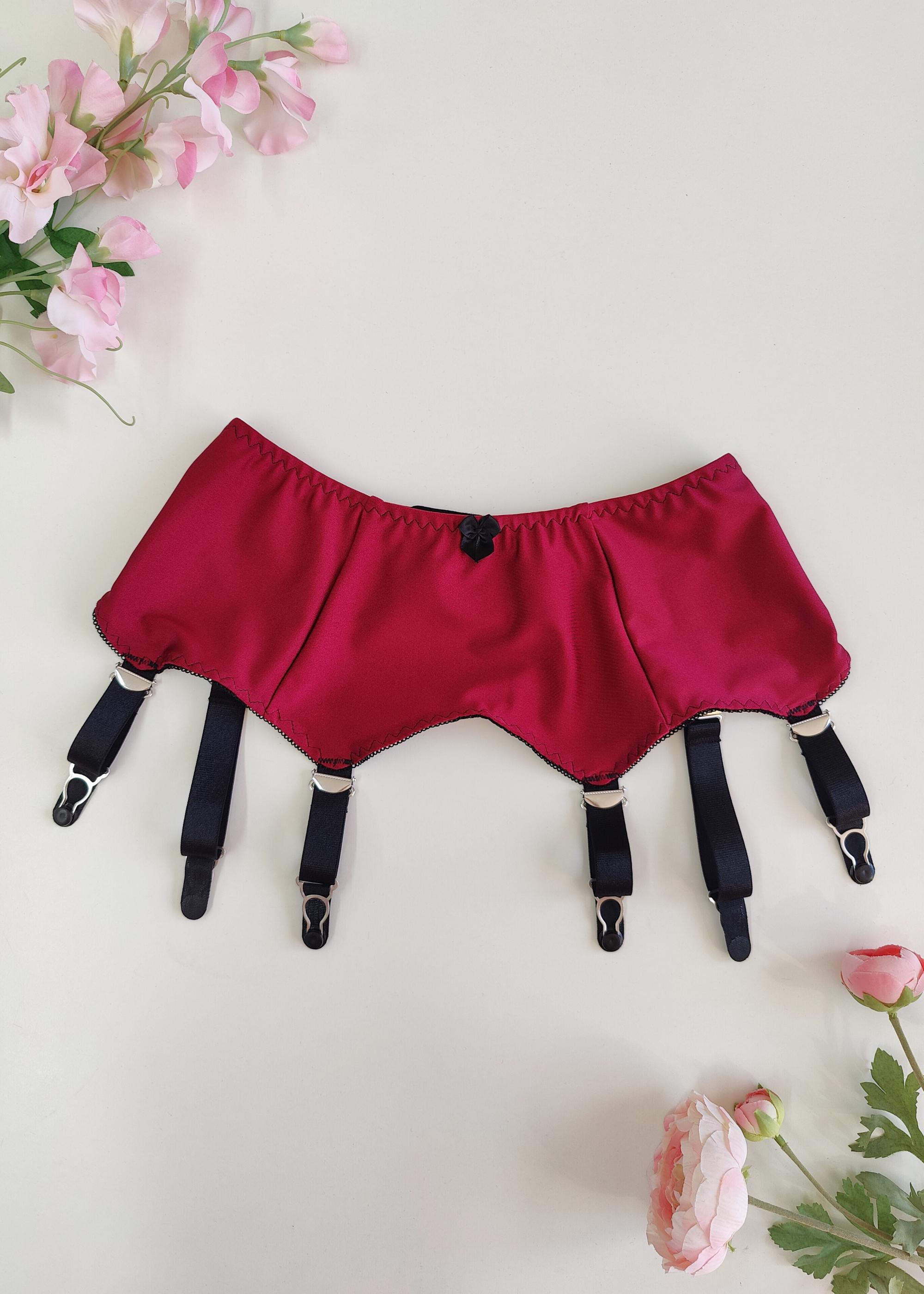 Old Women Garter Belts