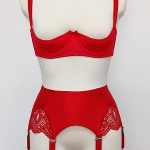 red quarter cup Gina bra