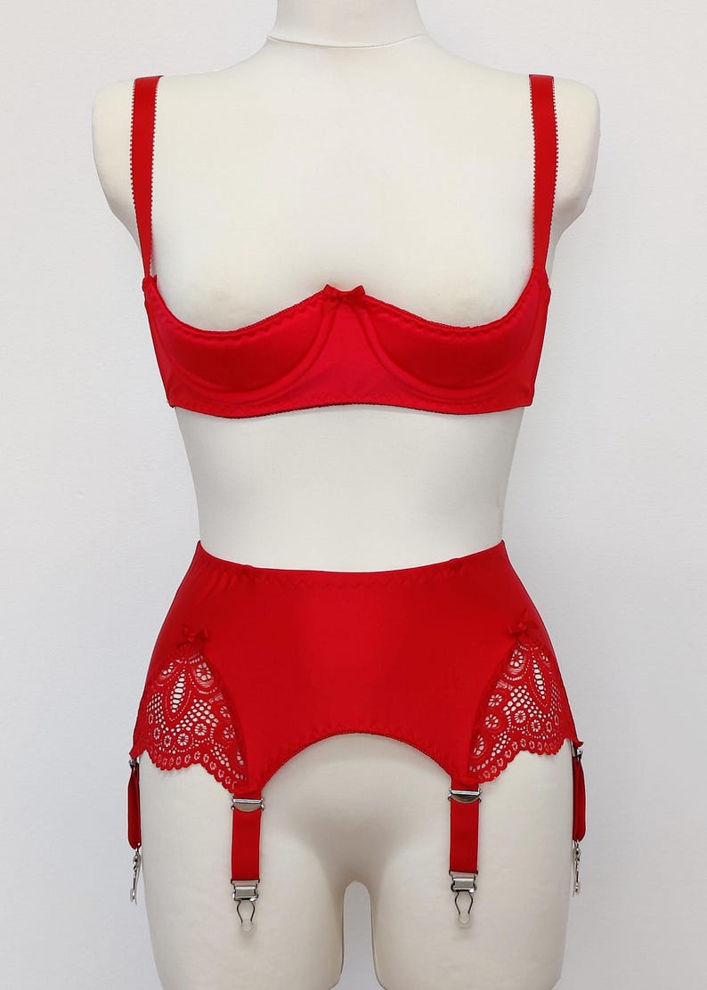 red quarter cup Gina bra