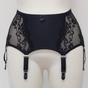 ブラックレース LILIANE レトロスタイル ガーターベルト サイズ XS-3XL