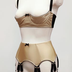 Shelf cup GINA bra in Pink, Lilac, Green, Burgundy red