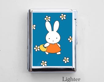 Miff Cigarette Case with Built-In Lighter – Chrome Metal, Epoxy Design on Back, Fits Up to 50mm Mini/Short Cigarettes