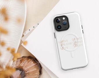 Mobilskal med Move Breath Love Mantra | MagSafe®-skal för iPhone®
